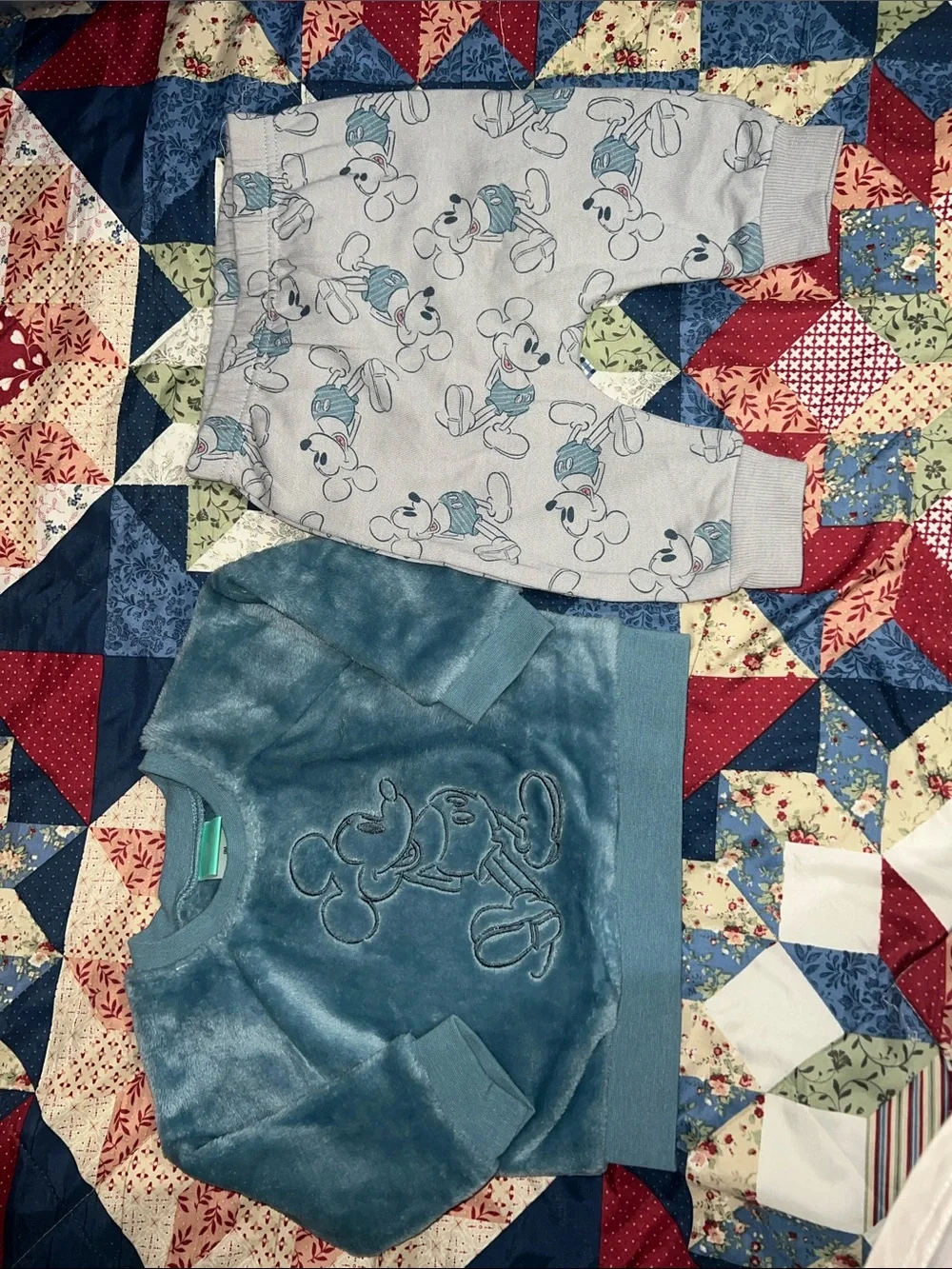 Disney four piece